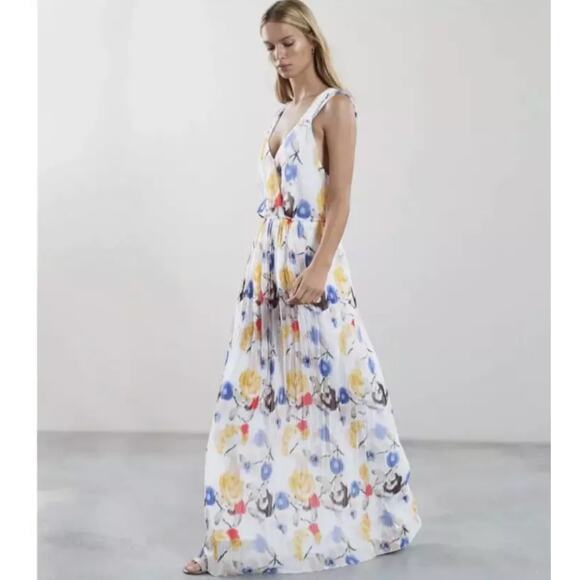 Reiss Dresses & Skirts - Reiss white floral maxi dress pleasted skirt size 4